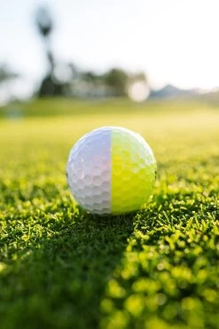 Srixon Z-Star XV Tour Divide Golf Balls -Boutique Golf Store Z STARXV8DIVIDE 3