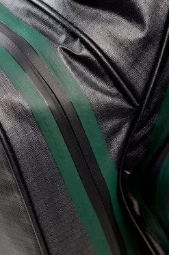 Sun Mountain Golf 2022 H2NO LiteSpeed Waterproof Stand Carry Bag 22 Sun Mountain Golf 2022 H2NO LiteSpeed Waterproof Stand Carry Bag -Boutique Golf Store ZOOMWATERPROOFPOCKETS